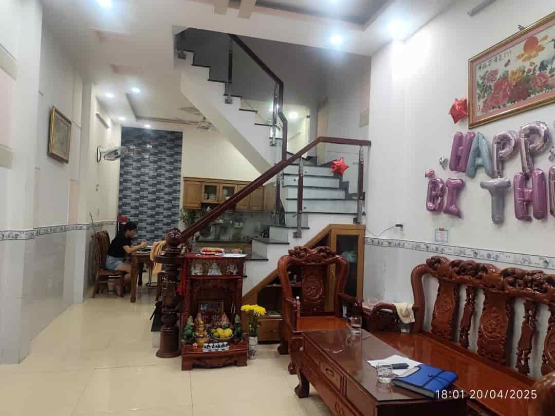 Xoay vốn bán nhà đường Lê đức thọ p6 gò vấp 60m2 giá 3ty120 lh Vân