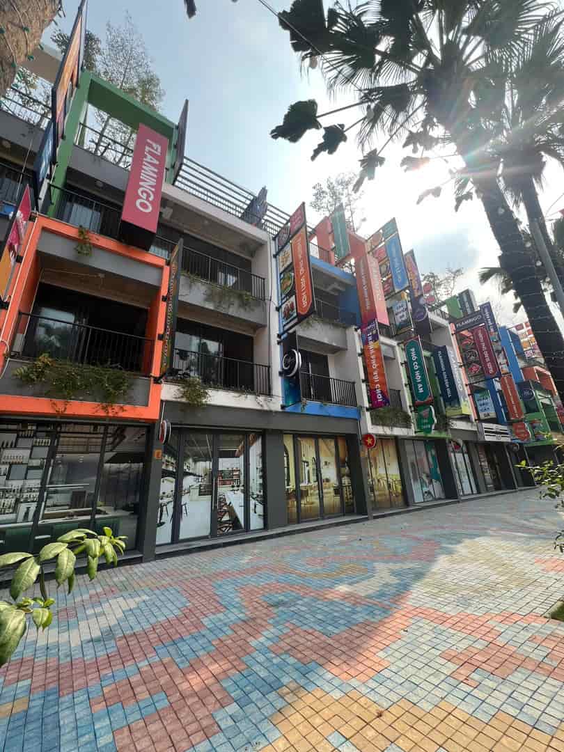 Bán căn Liền kề 4 tầng tại Flamingo Golden Hill đối diện Hồ Tam Chúc Giá 5,8 tỷ