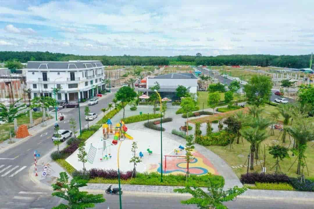 NHÀ PHỐ RICHLAND NGAY TP.MỚI BÌNH DƯƠNG, TRẢ TRƯỚC 790TR SỞ HỮU NGAY