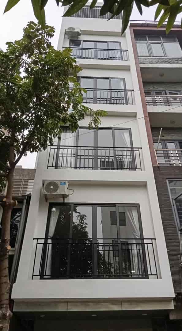 Bán nhà phố Văn La, nhà hiếm đẹp, 7 tầng, 35m, 12.49 tỷ