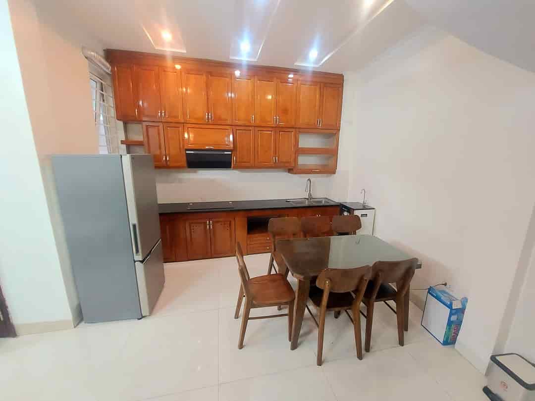 Bán nhà riêng ngã 4 Bạch Mai, Phố Huế, TK Chân 47m2, 5tầng, gần ôtô