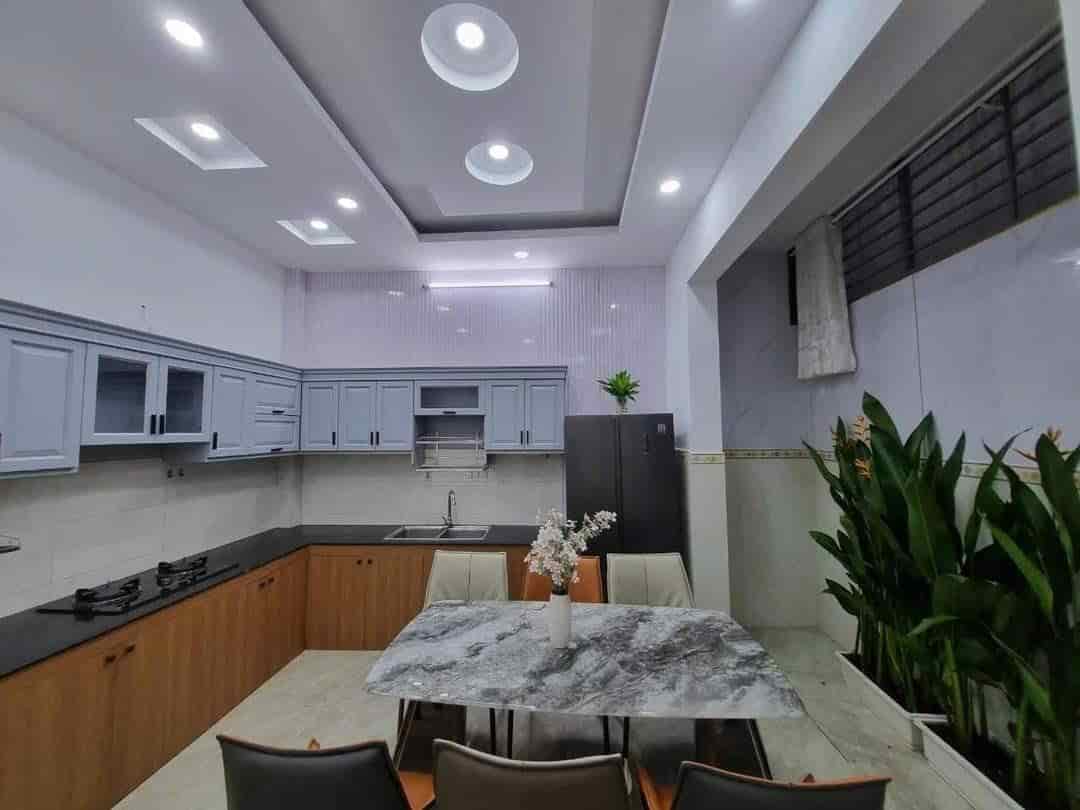 Bán gấp nhà 55m², 4 phòng ngủ, PHẠM VĂN CHIÊU, Gò Vấp, 5.9 tỷ