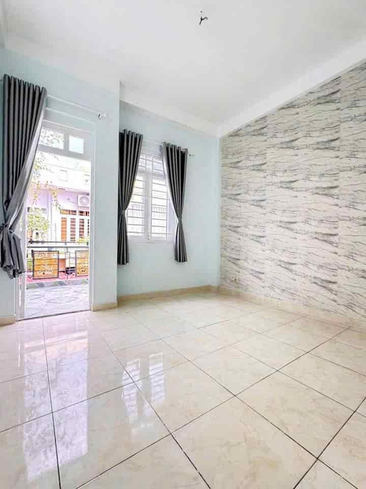 Đi Mỹ bán gấp nhà Nguyễn Cửu Vân 62m2 giá 1 tỷ 480 triệu gần quận 1