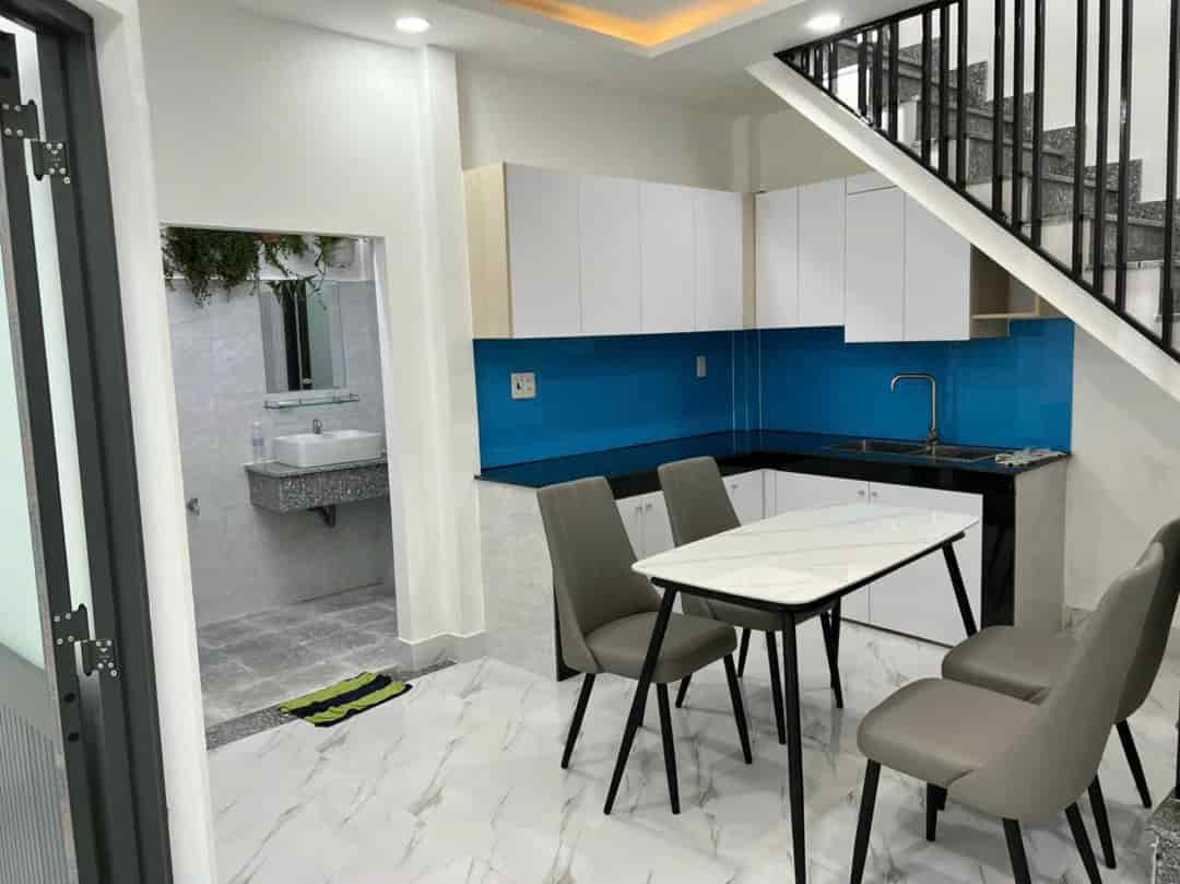 Bán nhà 2 tầng, DT 53m2 đất chỉ 4.6 tỷ, Bùi Đình Túy, THƠM NHƯ MÍT