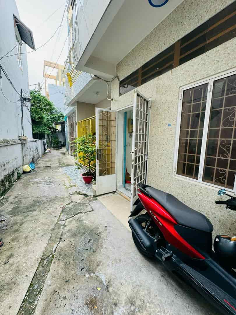 Bán nhà 2 tầng, vị trí đẹp Nguyễn Văn Đậu, DT 43m2 chỉ 5.8 tỷ