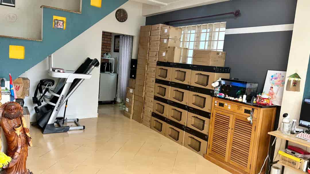 Bán nhà 2 tầng, căn góc 2 mặt HXH Bùi Đình Tuý, DT 48m2 chỉ hơn 5.x tỷ