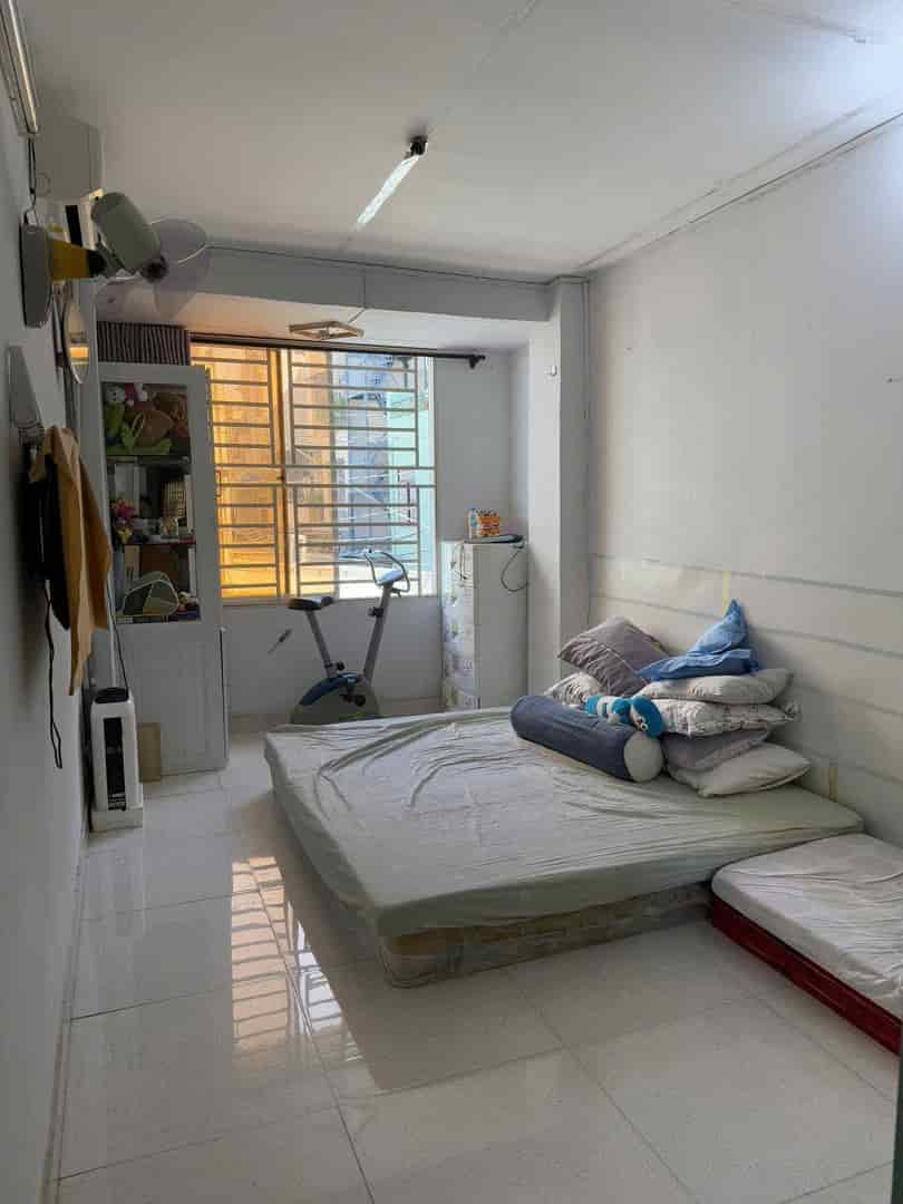 Bán nhà HXH đẹp sát MT Bùi Đình Tuý, 3 tầng BTCT chắc chắn, DTSD 90m2, 4.25 tỷ