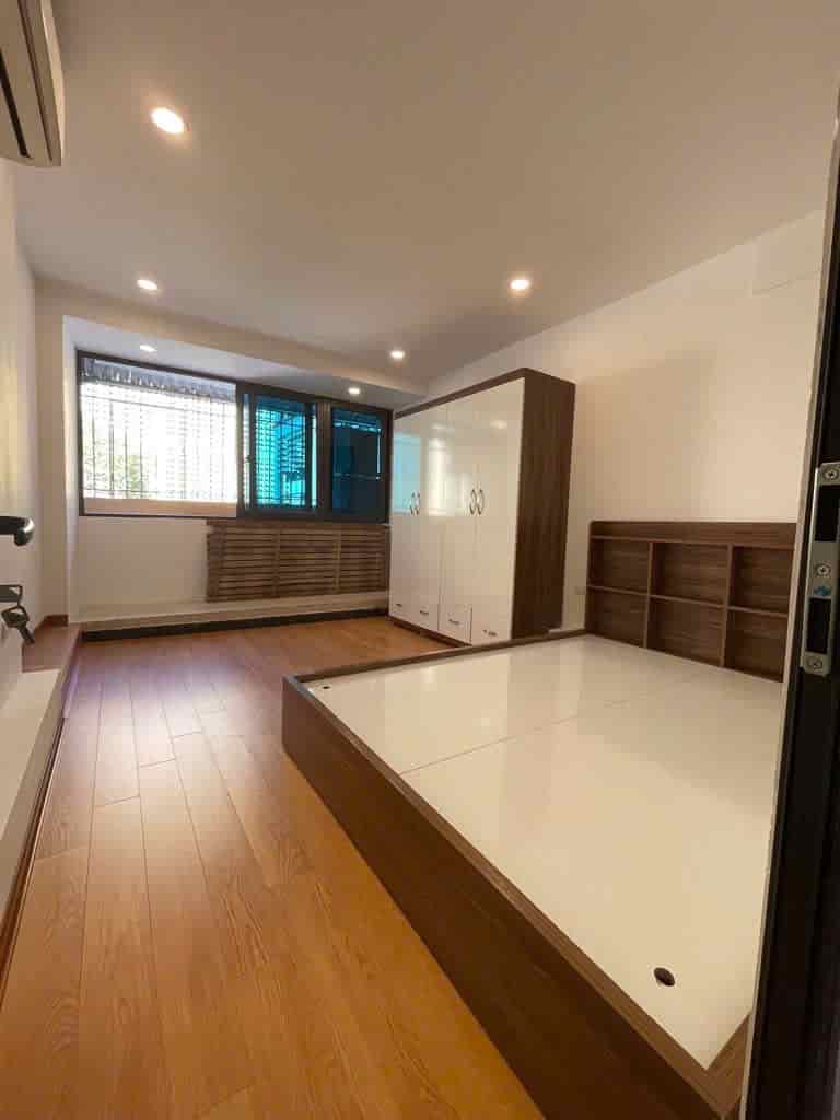 NHÀ TẬP THỂ NGUYỄN CHÍ THANH 60M² - GIÁ CHỈ 3,05 TỶ - VỊ TRÍ ĐẮC ĐỊA TRUNG TÂM ĐỐNG ĐA