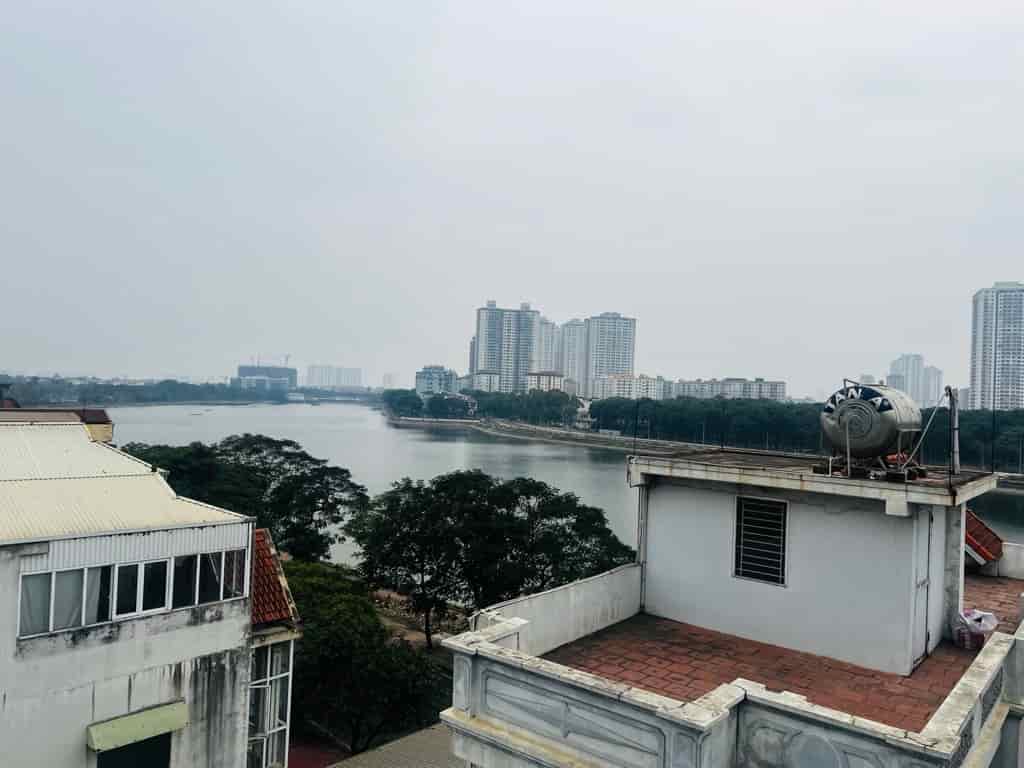 PHỐ LINH ĐƯỜNG - NHÀ LÔ GÓC, 3 MẶT THOÁNG, VIEW HỒ LINH ĐÀM