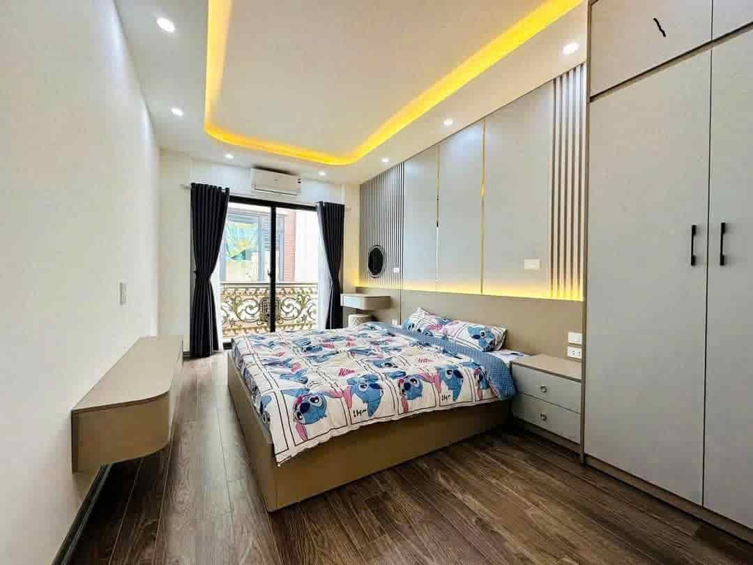 Bán Nhà Vương Thừa Vũ 33m² x 4 tầng 5.7 tỷ, phân lô quân đội, ngõ thông