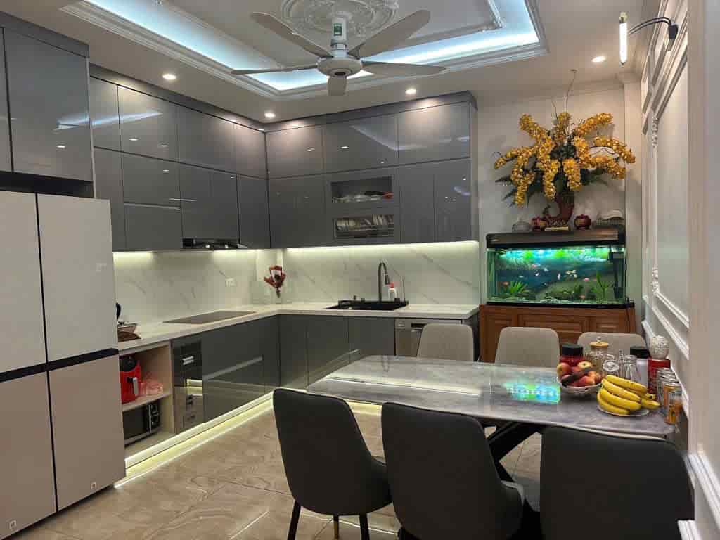 Bán Nhà Quan Nhân, 50m², Ngõ Nông, Rộng, Thoáng, Nhà Đẹp, Chỉ 7.5 Tỷ