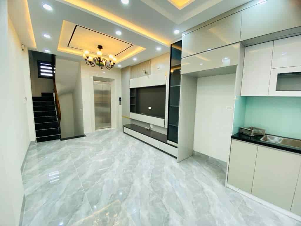 CHỈ NHỈNH 8 TỶ - SỞ HỮU NGAY NHÀ ĐẸP ĐÓN TẾT KHU PHÂN LÔ DÂN TRÍ CAO, 6 TẦNG 40m2 THANG MÁY