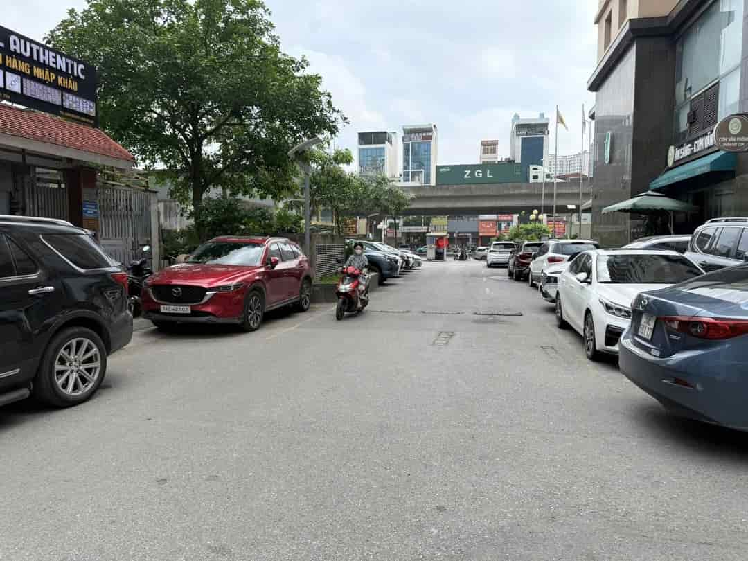 BÁN BIỆT THỰ KHUẤT DUY TIẾN, THANH XUÂN - 150M x 5T - VỈA HÈ Ô TÔ TRÁNH - GIÁ 42 TỶ