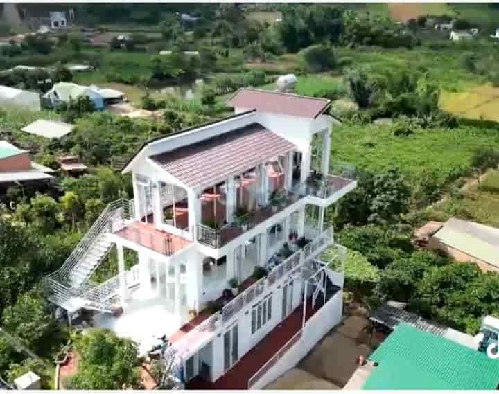 BÁN GẤP NHÀ VƯỜN GẦN ĐÀ LẠT, 4,5 tỷ, rộng 3656m2, có 400m2 thổ cư