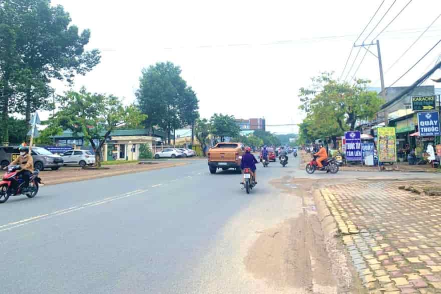 BÁN 1.700M2 ĐẤT SẴN THỔ CƯ 200M MẶT TIỀN 21M, NGAY KHU DÂN CƯ, CHỢ, KHU CÔNG NGHIỆP 486TR