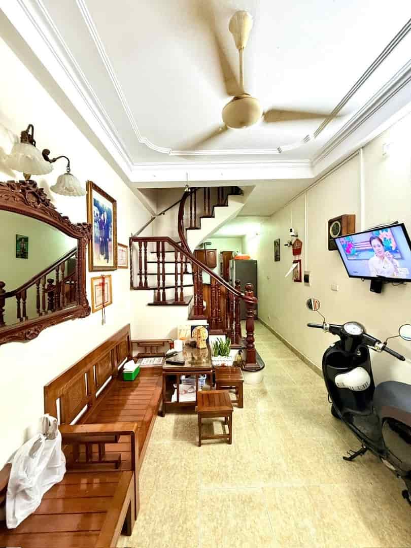 BÁN NHÀ, PHỐ TÔN ĐỨC THẮNG, NHÀ DÂN  XÂY 5TẦNG, DT27/33 M2, GIÁ CHỈ,6.9 TỶ