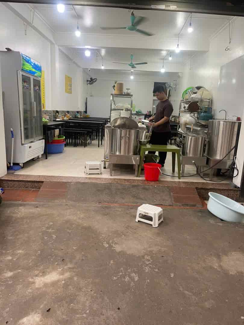 CHÍNH CHỦ CẦN Sang nhượng mặt bằng  55m full đồ quán phở-lẩu - ngõ 38 Xuân La, Tây Hồ, Hà Nội