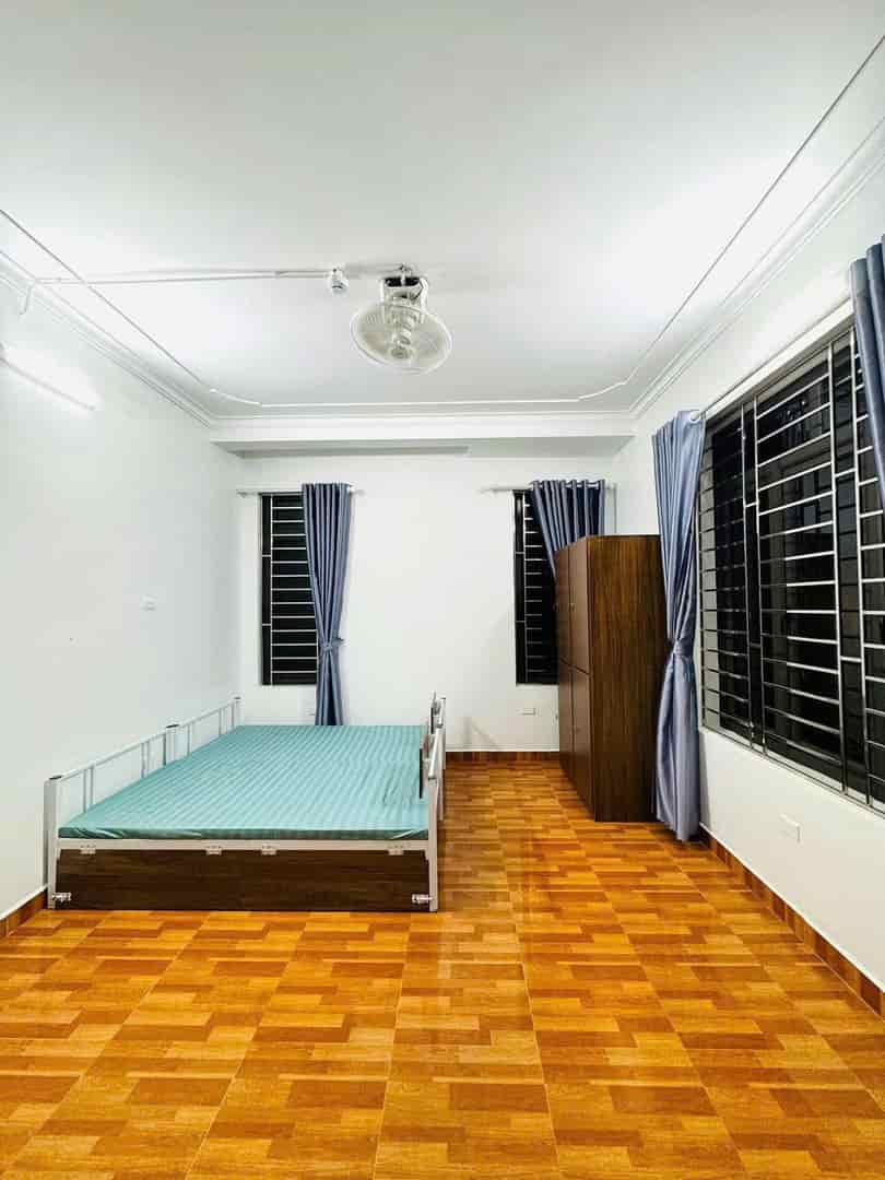 ĐẦU THÁNG 7 TRỐNG 2 PHÒNG TẠI VĨNH HƯNG, FULL ĐỒ, GIÁ CHỈ 4.5–5 TRIỆU
