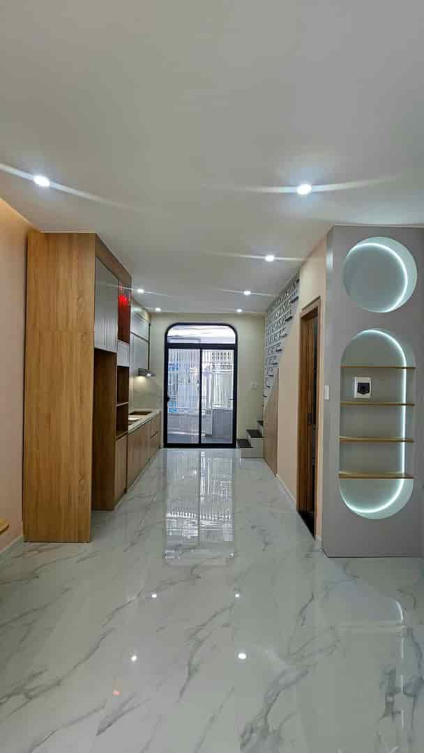 Nhà phố 2 mặt tiền tại Phước Tân – Giá rẻ bất ngờ chỉ 2.45 tỷ!