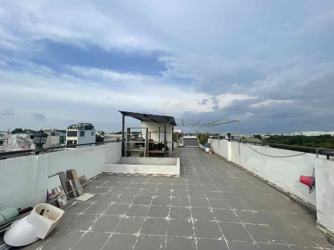 Mặt tiền Dương Đình Hội, Phước Long B, Thủ Đức 150m2 giá 15 tỷ hơn