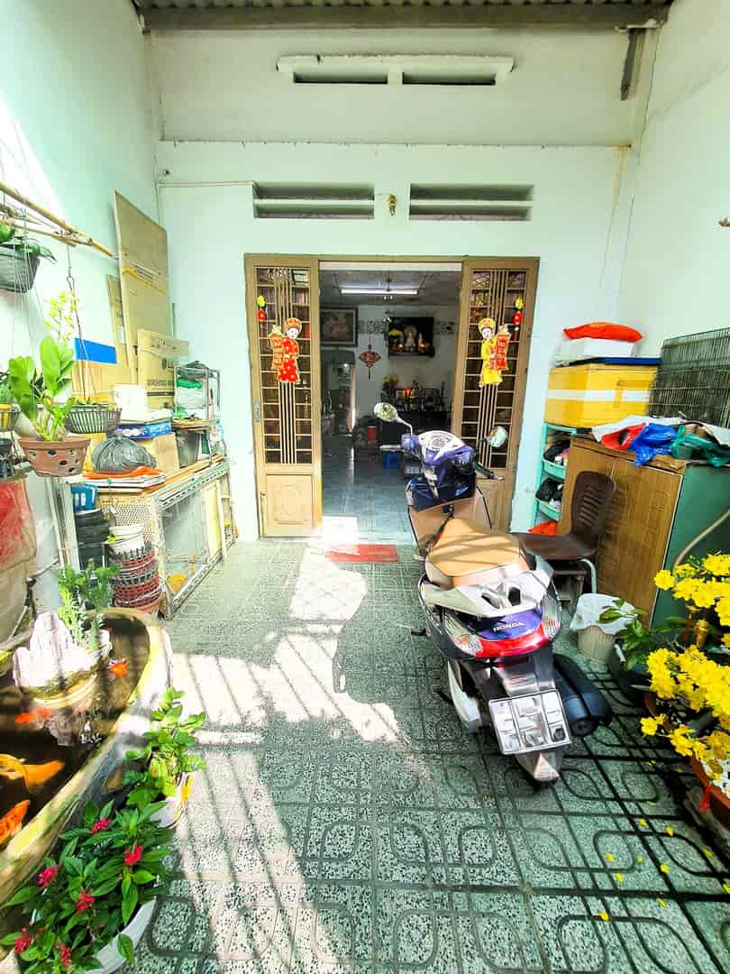 Bán nhà chính chủ đường 11 - Linh Chiểu gần Vincom và đại học Ngân Hàng