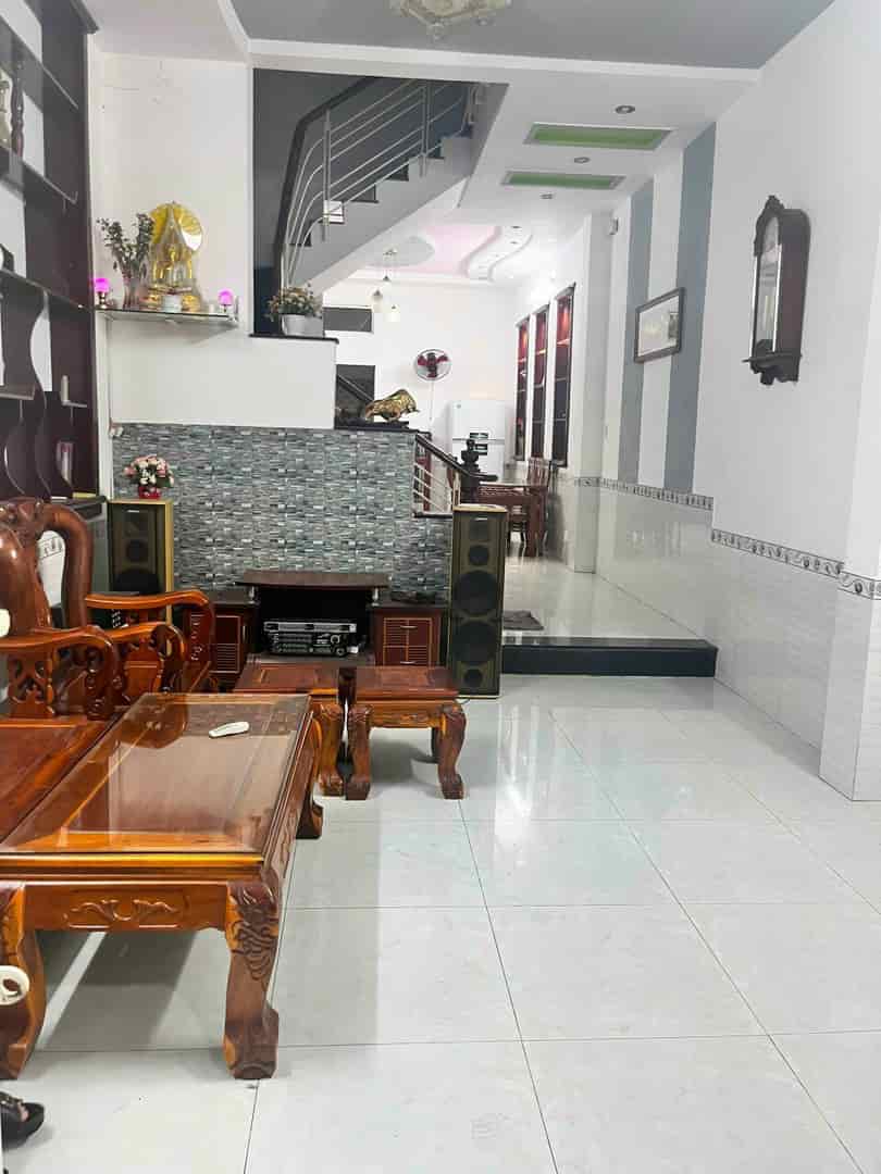 BÁN NHÀ 1 LẦU CĂN LÊ ĐỨC THỌ GV 62M2 GIÁ 1TY120TR CÓ SHR