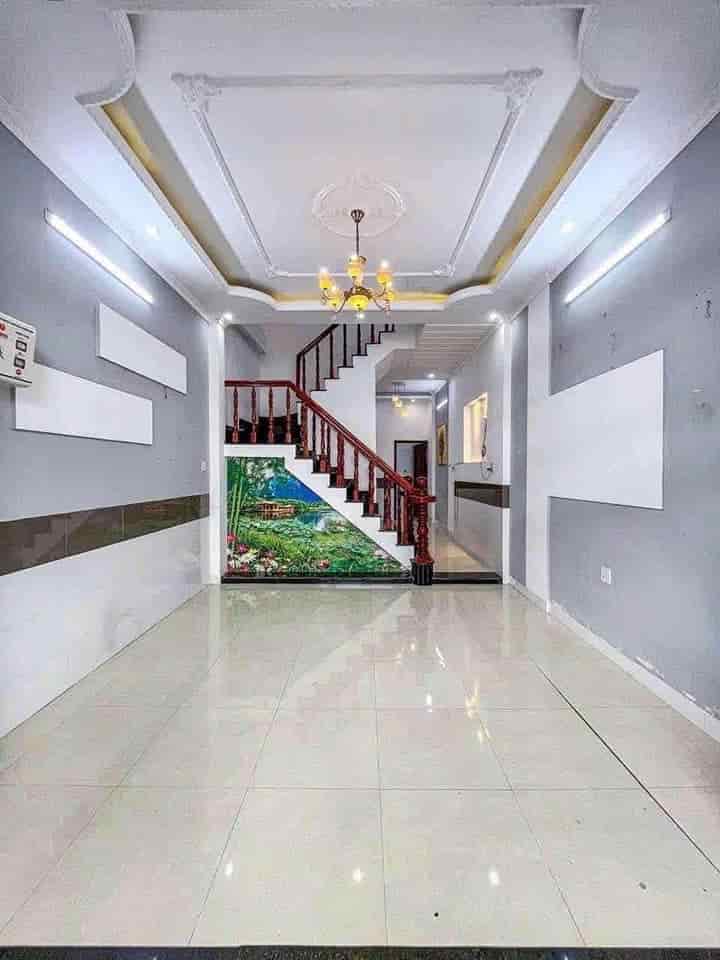 CHỦ NGỘP BANK CẦN BÁN GẤP NHÀ 1T1L 56.M2 1TY320 CÁCH CHỢ BÌNH LONG 1KM