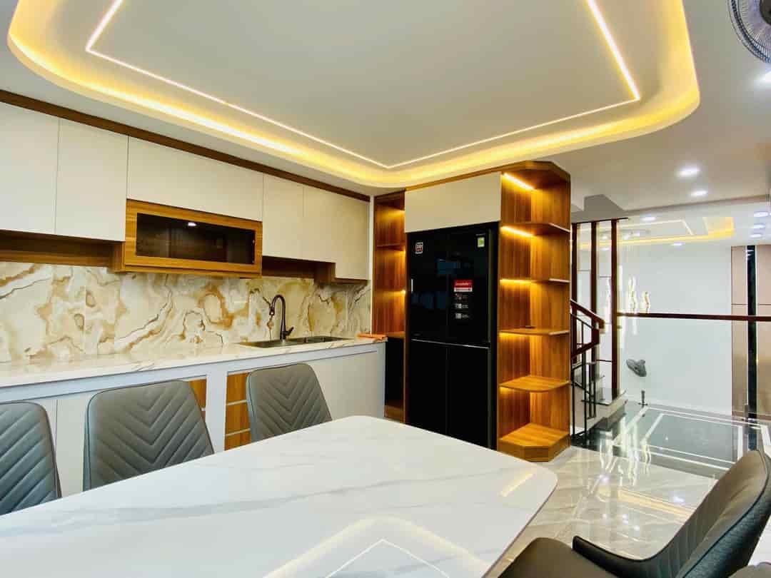 Nhà phong thuỷ tốt Nguyễn Văn Lượng, P17, Q. Gò Vấp, DT 44m2, giá 2tỷ300tr đang cho thuê 12tr/tháng