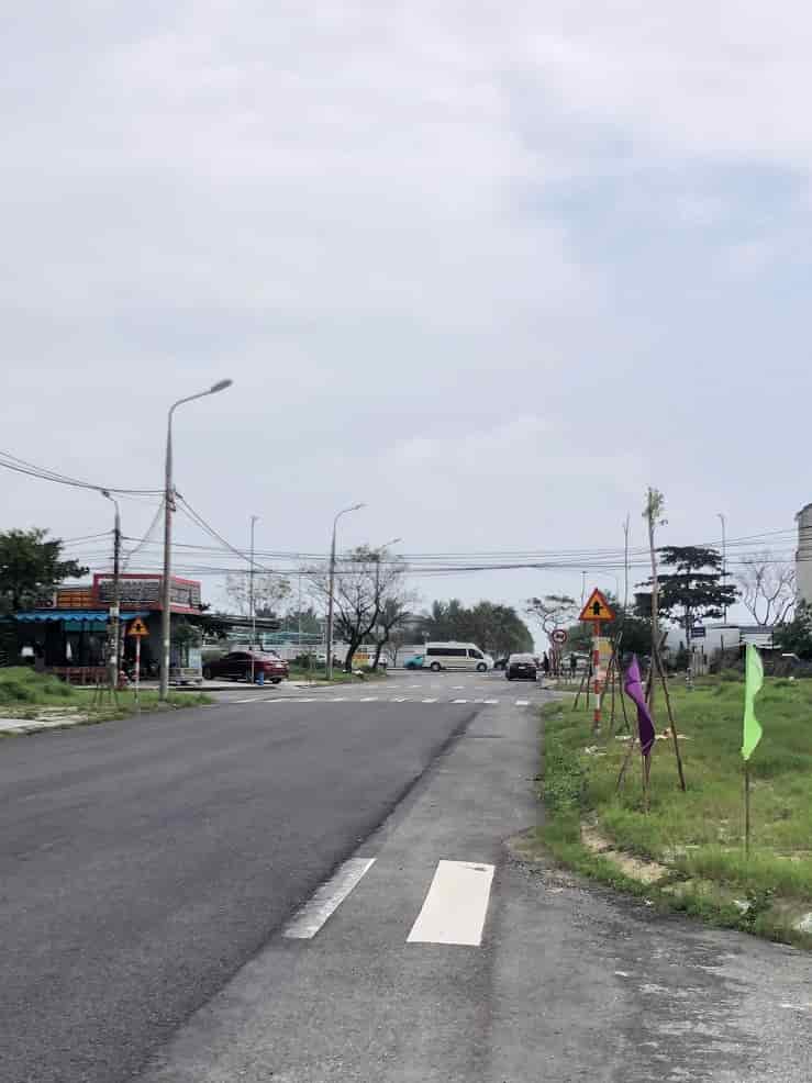 Bán cặp Huỳnh Lắm đường 10,5m, Ngũ Hành Sơn