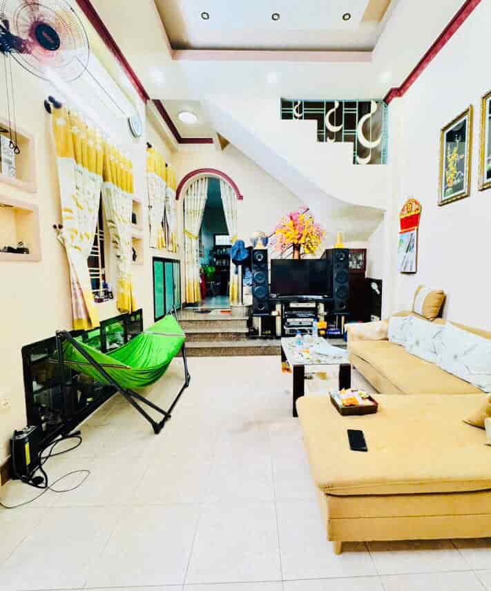 Nhà 5 tầng BTCT đường Nguyễn Lâm, Bình Thạnh, ngang 12m, 54m2,  giá 7.8 tỷ TL