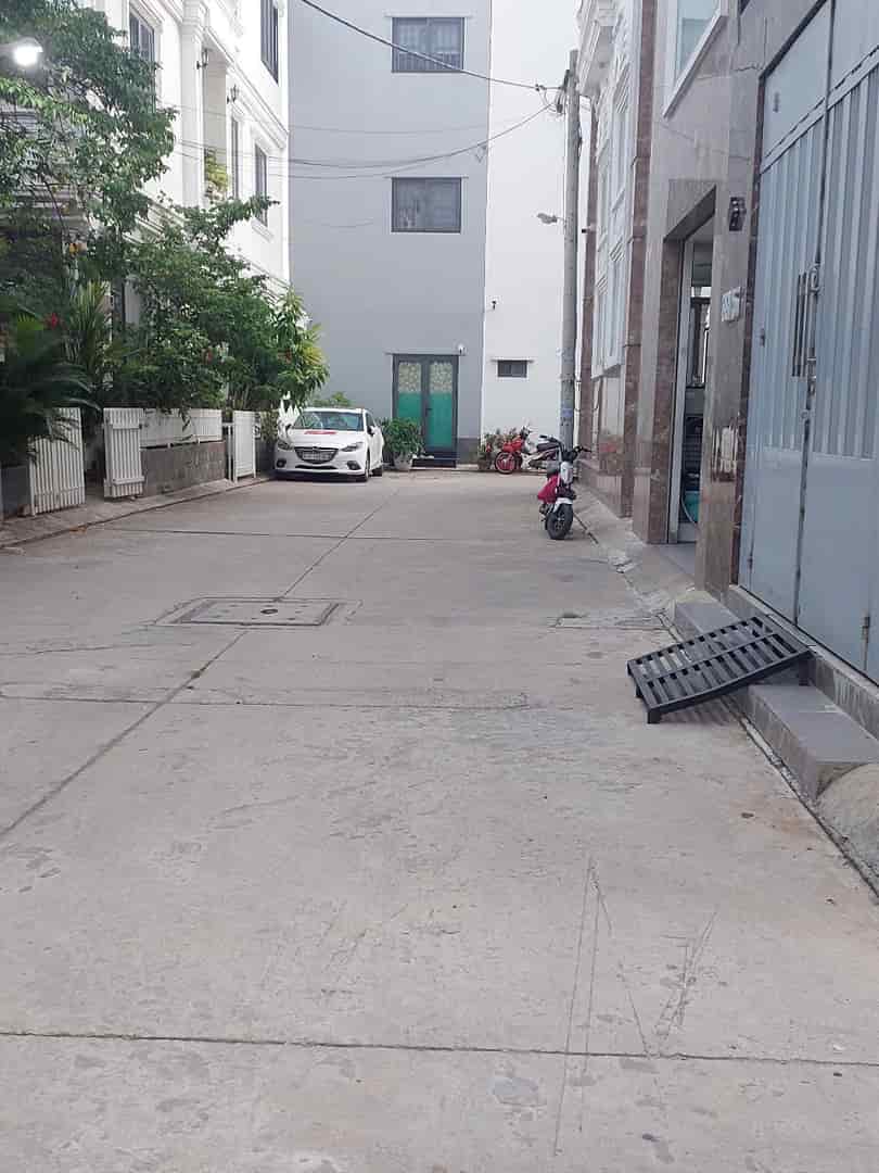 Nhà mặt phố kinh doanh đa ngành nghề ,gần bệnh viện Lê Văn Thịnh 5 phút di chuyển,Thủ Đức giá chỉ 10,7 tỷ