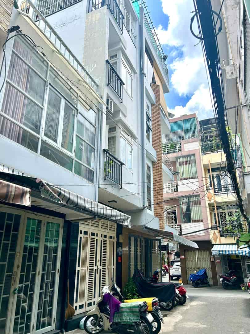 NHÀ BÁN MẶT TIỀN XE HƠI ĐỔ CỬA- THÔNG RA VĨNH HỘI- KHÁNH HÔI- BẾN VÂN ĐỒN.