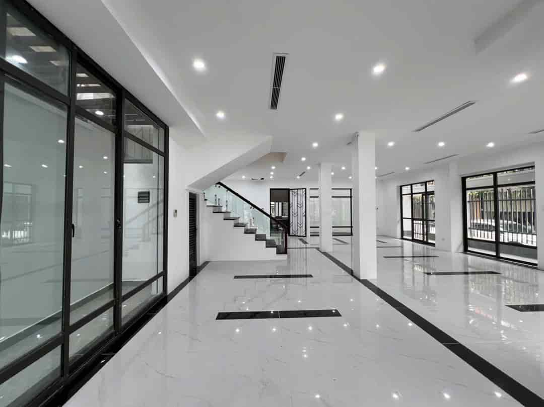 Cho thuê biệt thự 3 tầng khu Mộ Lao, 120m²/sàn, kinh doanh hoặc làm văn phòng đều đẹp