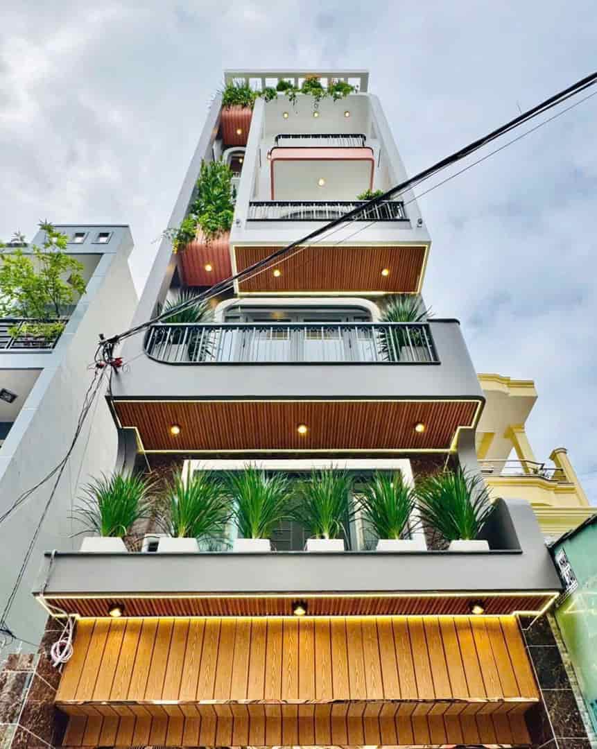Chính chủ bán nhà Võ Văn Tần P.5 Q.3 DT 64,7m2 Giá 3tỷ500tr