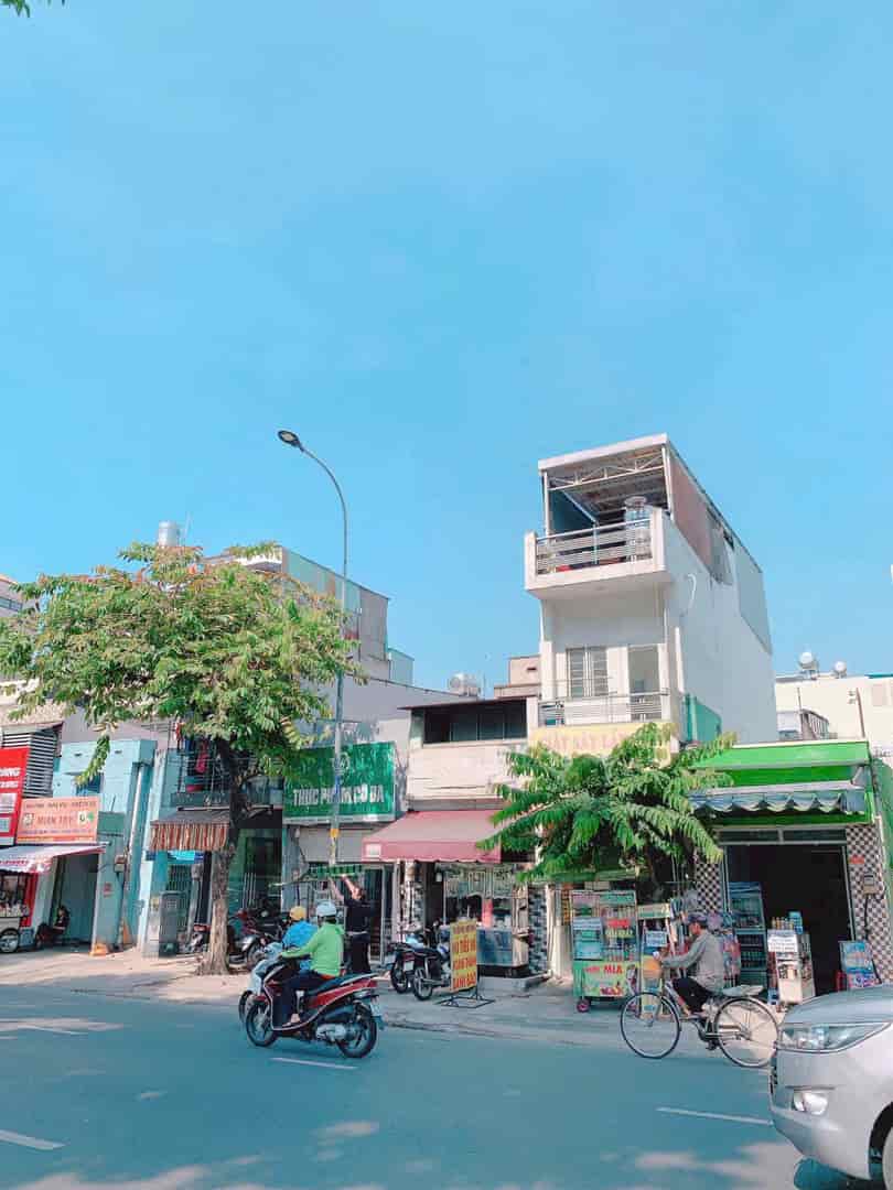 Bán nhà mt 879 nguyễn kiệm p3 gv 3 lầu giá 4tỉ65