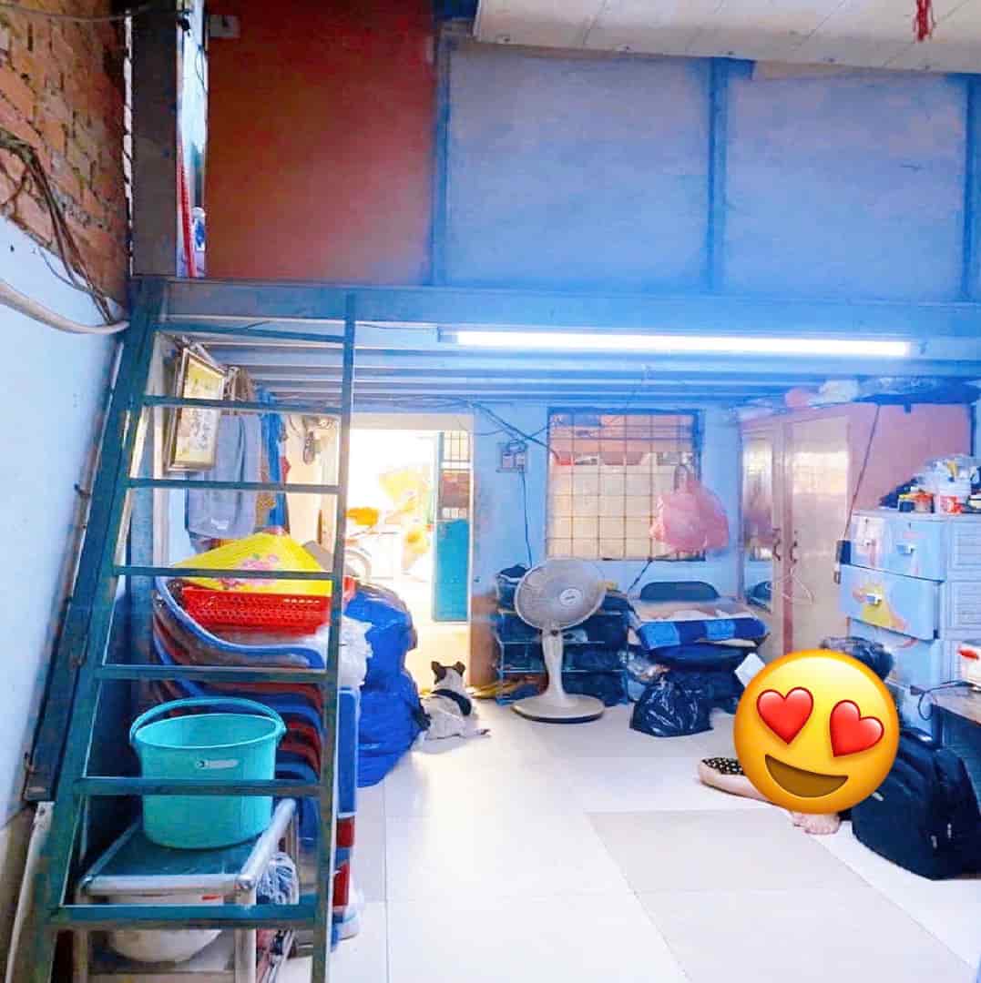 Bán nhà nát Hẻm Cách Mạng Tháng Tám, QUẬN 10, Giá 4.75 tỷ