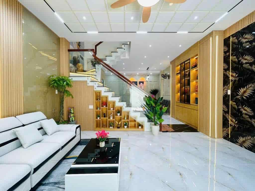 Bán nhà Gò Vấp, hẻm xe hơi Thống Nhất, gần  Cityland 5 x 11, 3 tầng, 3Pn, 6 tỷ