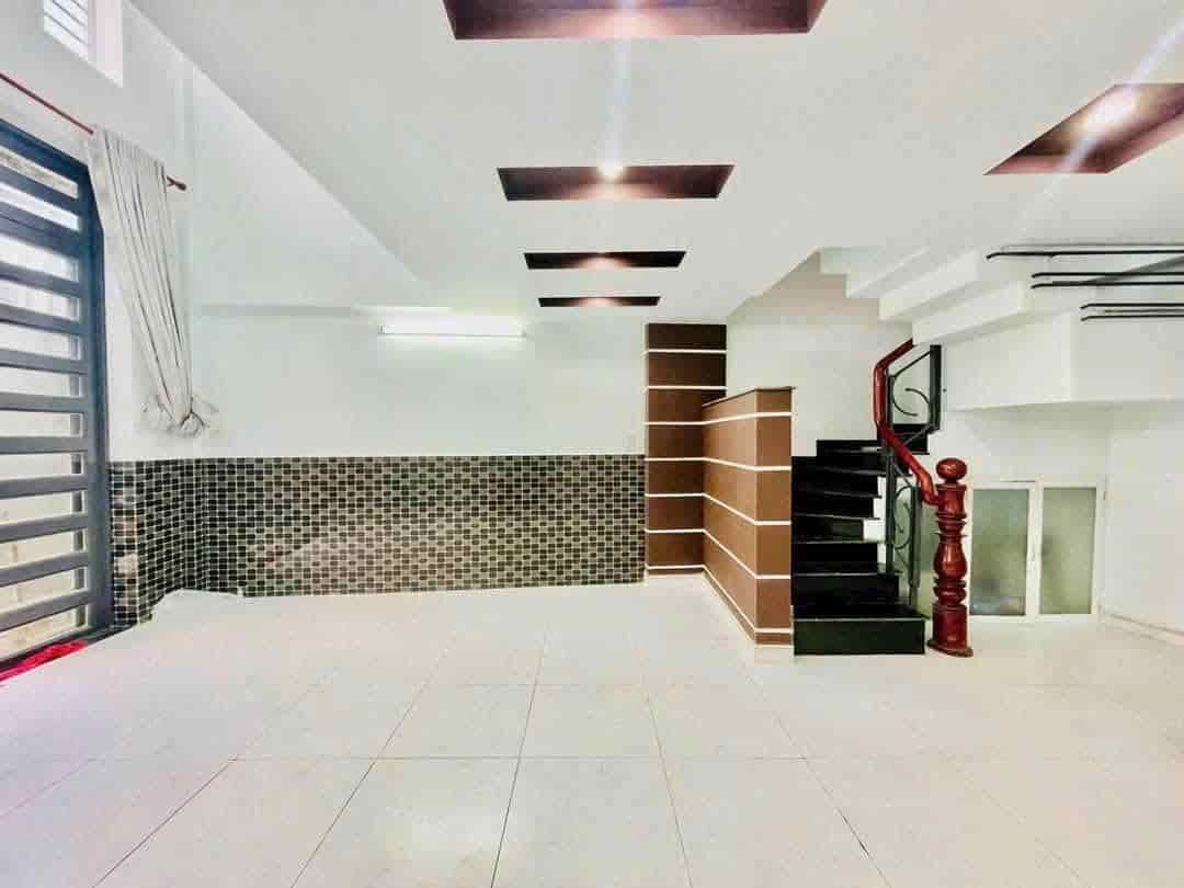 Bán nhà Gò Vấp, hẻm xe hơi đường số Lê Đức Thọ, 50M² x 4 tầng, 3Pn, hơn 5 tỷ