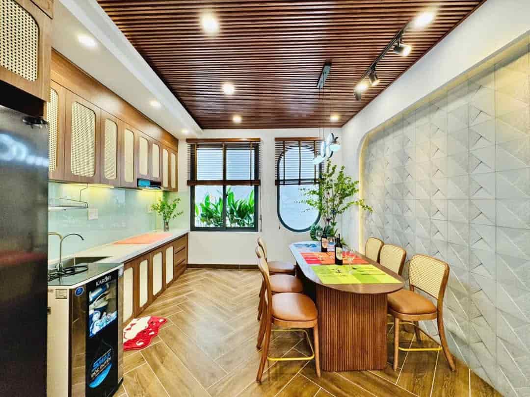 Siêu phẩm nhà giá ngộp ! 97m², giá 4 tỷ 660, đường Nguyễn Văn Khối, P9, Gò Vấp. Xây 4 tầng, sổ hồng riêng