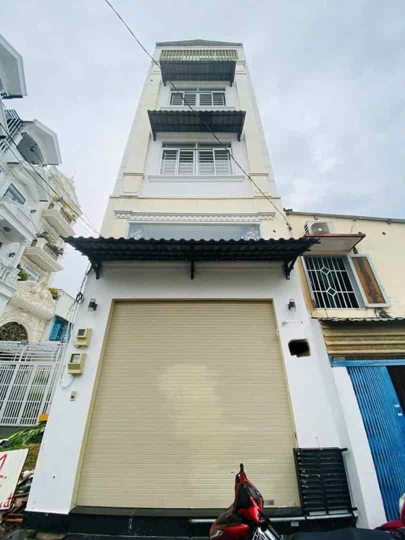Xoay vốn bán nhà 38m² đường Trần Bá Giao, P5, Gò Vấp. Xây 5 tầng, hẻm 4,5m, giá 2 tỷ 150 triệu. Hoàn công đủ