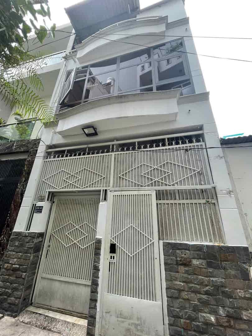 2tỷ 480 hạ còn 1 tỷ 890 nhà 38m² đường Nguyễn Thái Sơn, P4, Gò Vấp. Xây 2 tầng, hẻm 5m, giá 1 tỷ 890. Sổ riêng