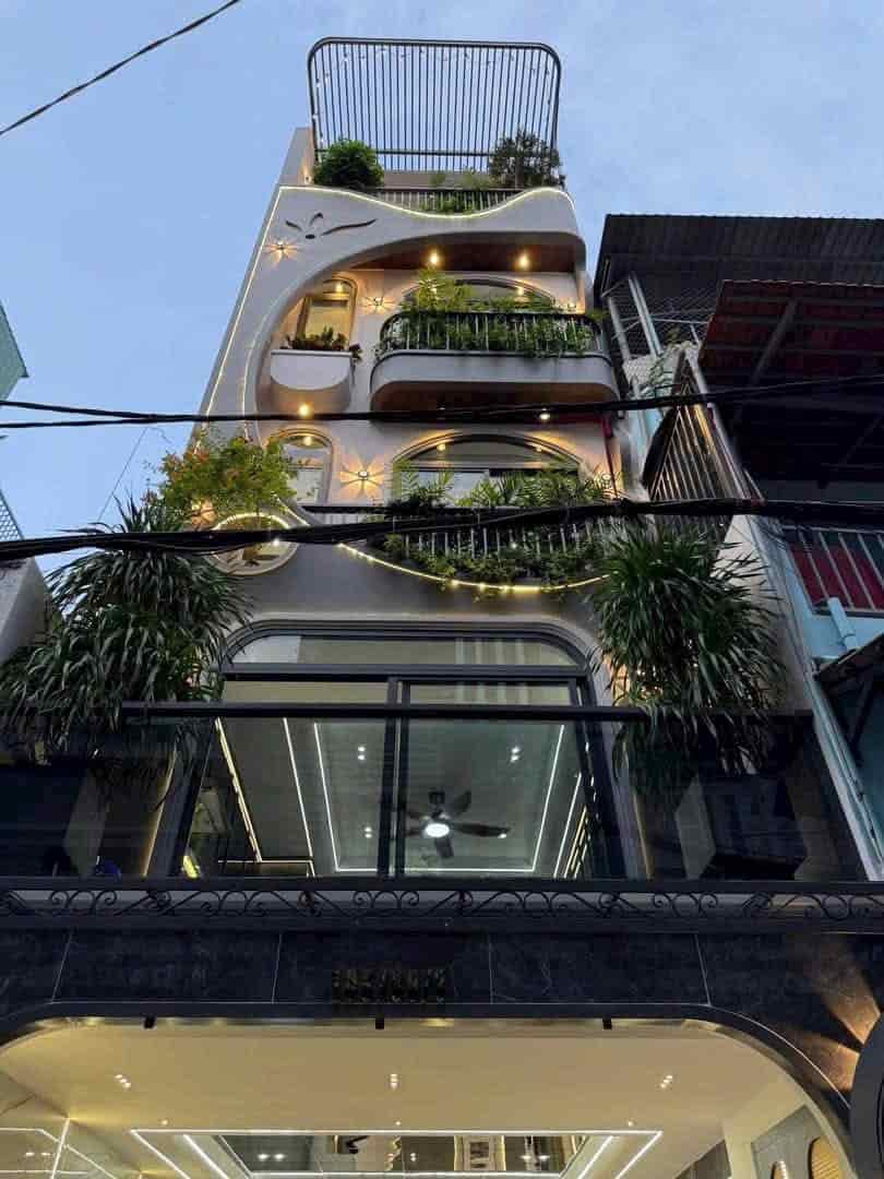 Xoay vốn bán nhà 49m² đường Phan Chu Trinh, P24, Bình Thạnh. Xây 4 tầng, hẻm 6m, giá 1 tỷ 850