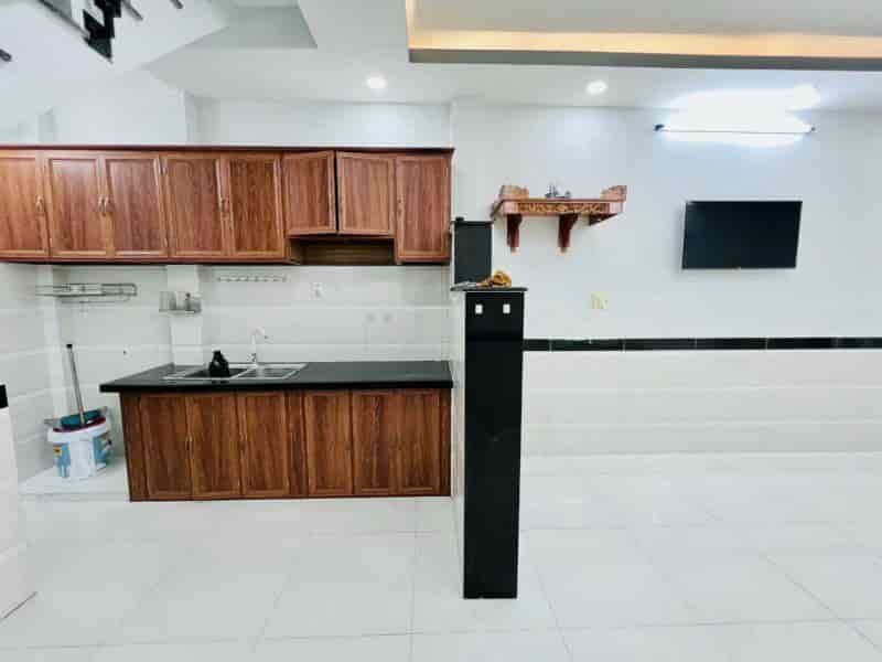 NHÀ GÒ VẤP ĐƯỜNG HUỲNH VĂN NGHỆ NGAY EMART 2 2PN 32M NHÀ MỚI ĐẦY ĐỦ CÔNG NĂNG SỔ VUÔNG A4