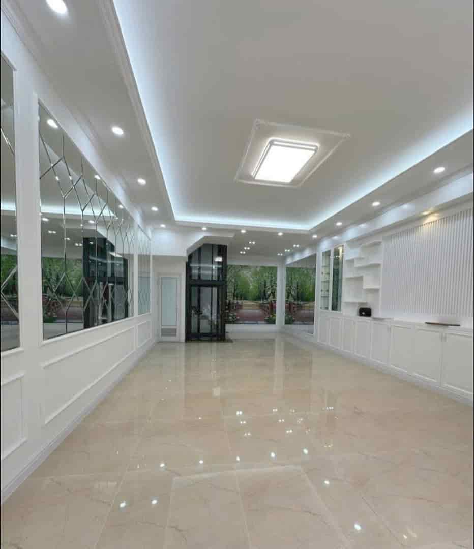 Nhà xây mới thang máy phố Pháo Đài Láng - 48m x 7 Tầng Gara ô tô giá 14.7 tỷ