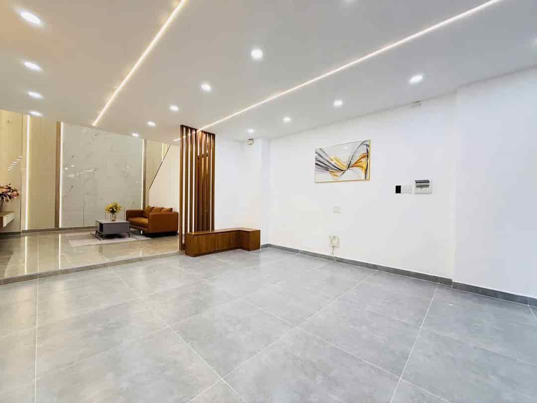LÊN SÓNG SIÊU PHẨM NHÀ PHỐ KHU VIP VỚI BỀ NGANG LÊN TỚI 5M HIẾM CÓ - XE HƠI NGỦ NHÀ- (5 x 12) xây full đất