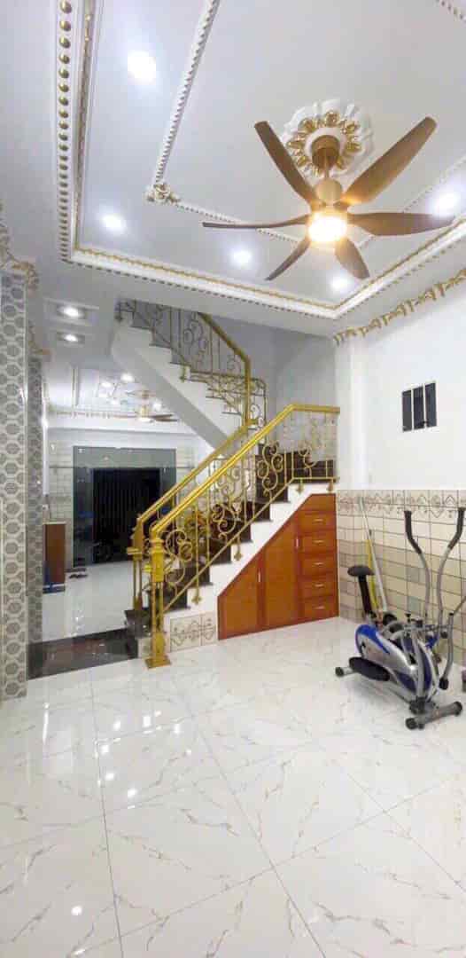 Bán nhà hẻm ô tô thông, mới xây, vật tư cao cấp, kiểu tân cổ điển 272m² sàn, 7 tỷ3