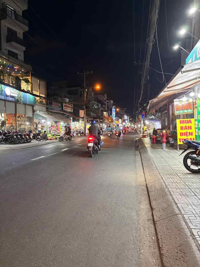 BÁN NHÀ GẦN CHỢ HẠNH THÔNG TÂY-CÁCH MT 50m-48m2 (4❌12) NHỈNH 4 TỶ