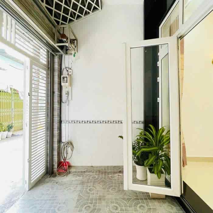 GÒ VẤP KHU VIP XE HƠI NGỦ NHÀ 65m2 3T 4X16m GẦN CHỢ HẠNH THÔNG TÂY GIÁ 6TỶ6 TL