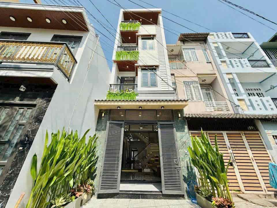 Siêu phẩm - nhà 60m2 Nguyễn Hữu Cảnh, Bình Thạnh giá 2 tỷ 850. Xây 1 trệt 3 lầu, hẻm 6m, sổ riêng