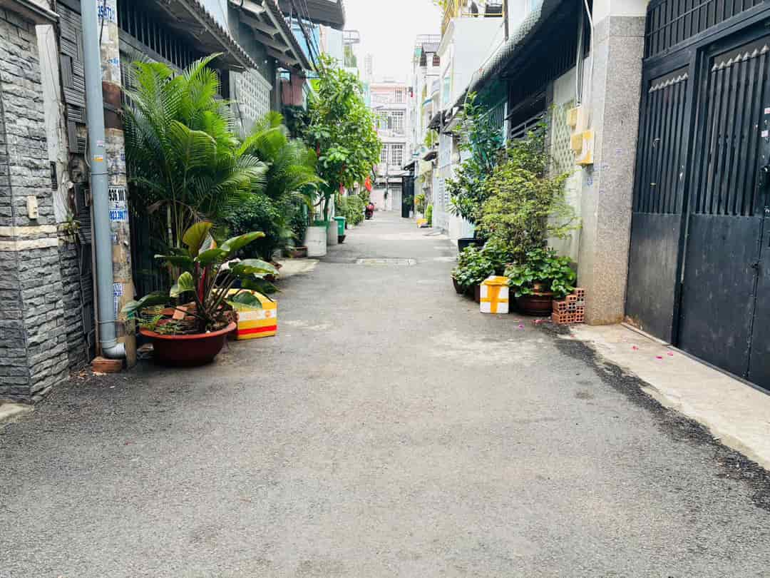 Nhà HXH Gò Vấp gần Chợ Hạnh Thông Tây, Xe hơi đậu trong nhà-53m2, Cho thuê 11tr-Chỉ 5 tỷ6